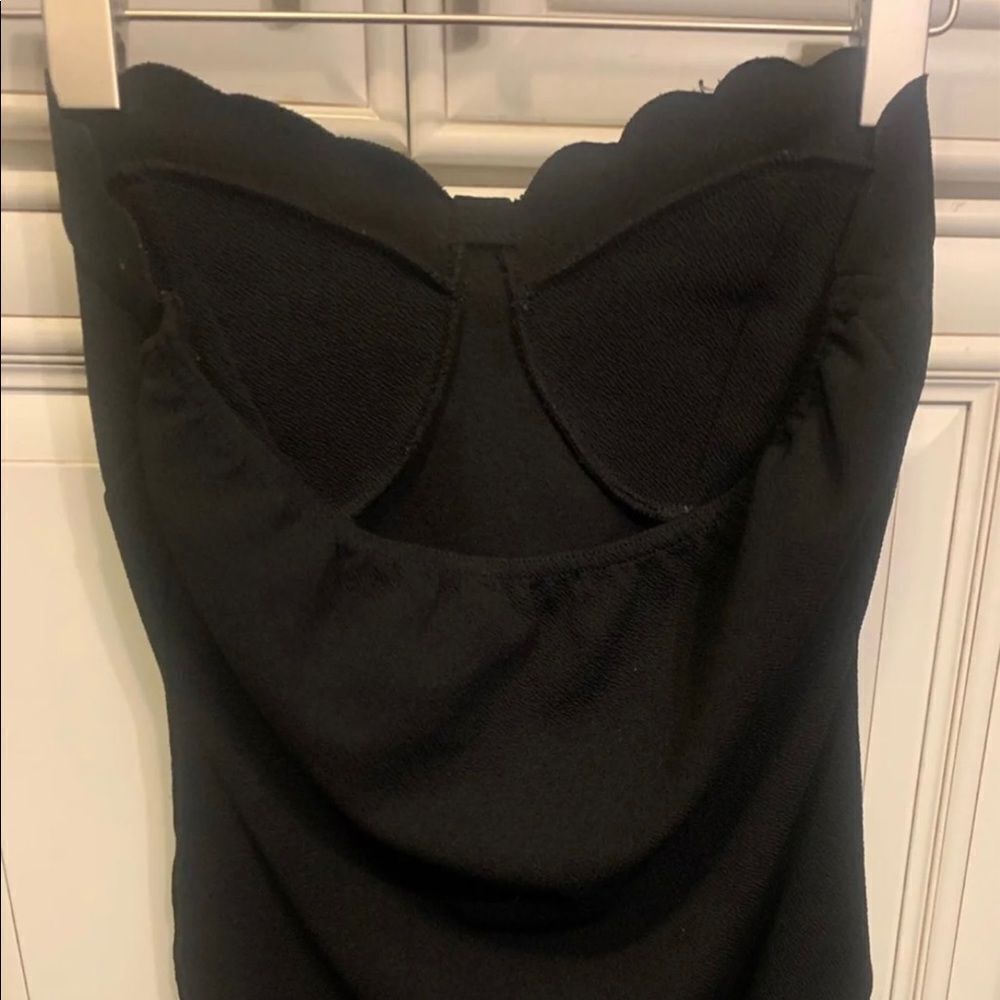 Boohoo Basic Strapless Bodysuit Sz 6